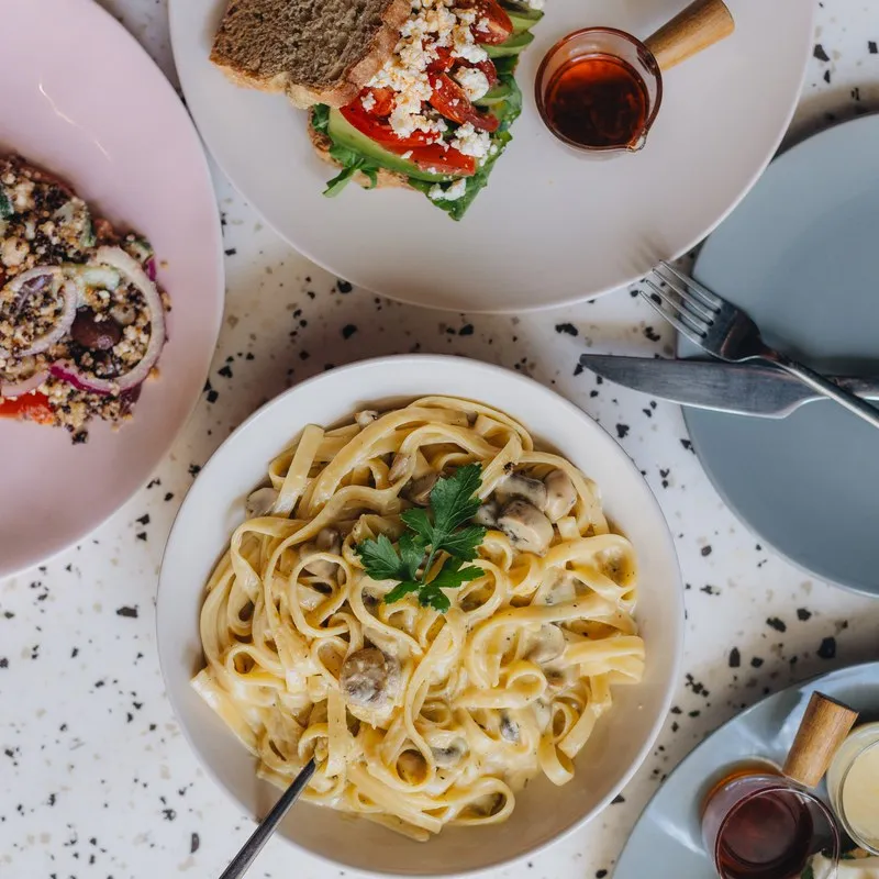 A bowl of creamy pasta